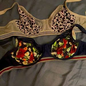 - Bundle of 2 freya wild plunge underwire bras 28G